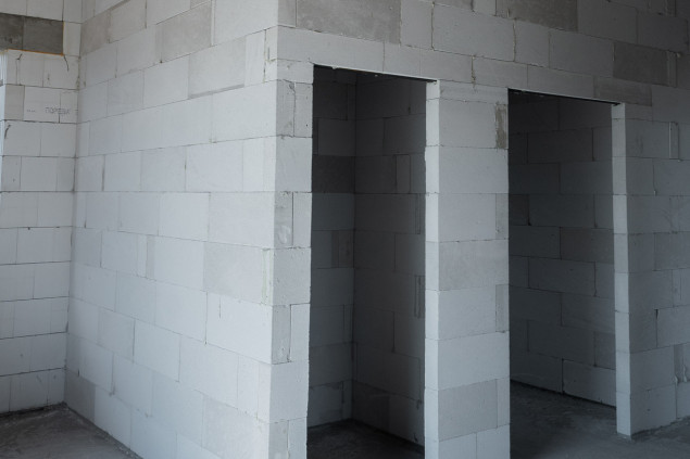 Санузел из газобетона шириной 100 мм